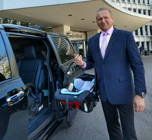 Pavel with car seat - 2017